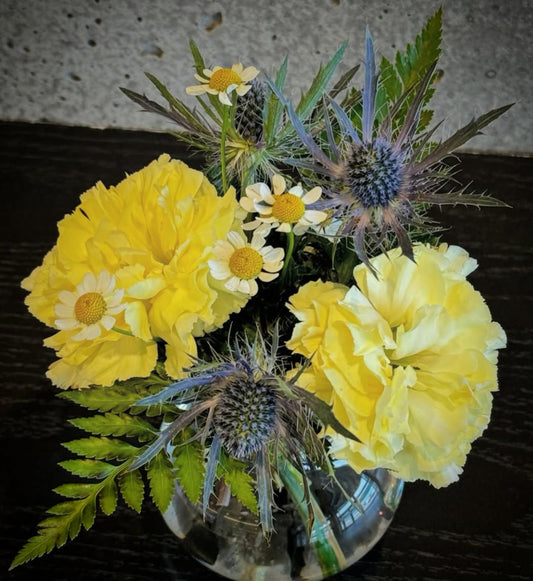 Bud vases